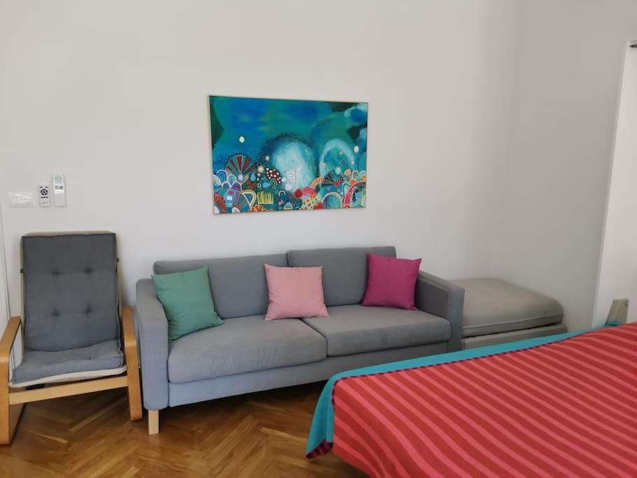 Apartmán Specious And Newly Decorated At Bacvice