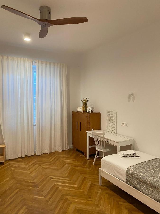 Apartmán Specious And Newly Decorated At Bacvice *