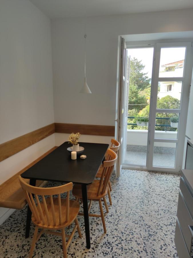 Apartmán Specious And Newly Decorated At Bacvice *